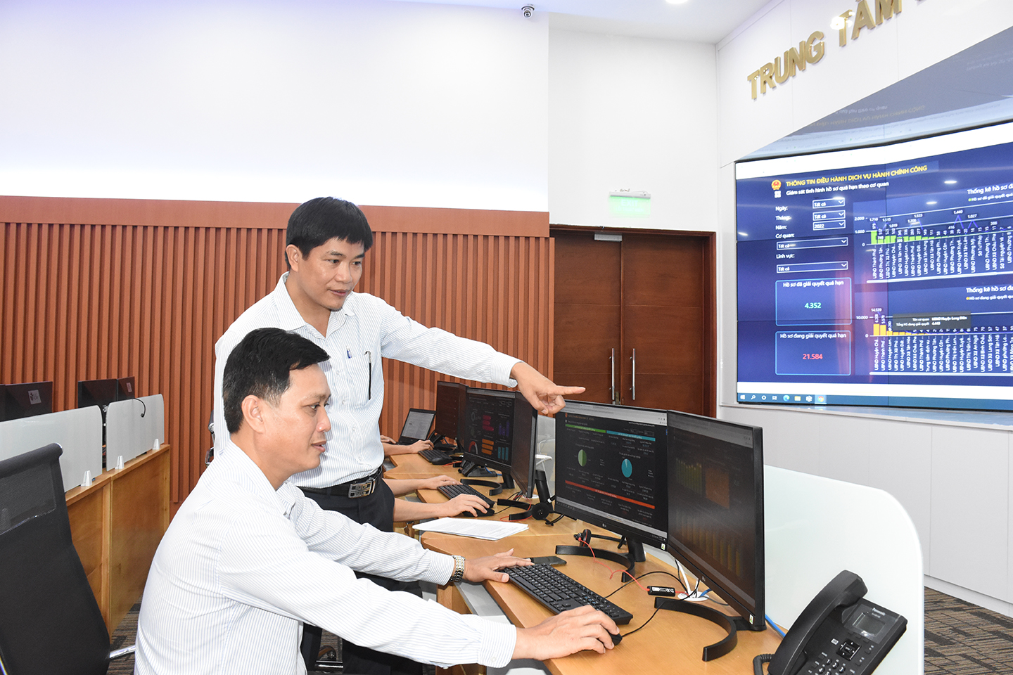 Từ IOC tỉnh, các hoạt động kinh tế - xã hội - an ninh... được giám sát trên hệ thống một cách dễ dàng.