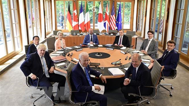 Các đại biểu tham dự Hội nghị thượng đỉnh G7 tại lâu đài Elmau thuộc bang Bayern (Đức), ngày 26/6.