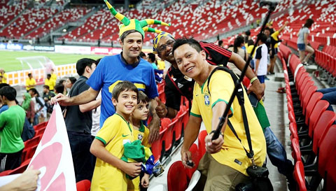 Gậy selfie cũng bị cấm tại các kỳ World Cup.