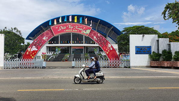 Từ 22/8 đến 6/9, Trung tâm Văn hóa - Nghệ thuật tỉnh khởi chiếu phim chào mừng kỷ niệm 77 năm Cách mạng Tháng Tám thành công (19/8) và Quốc khánh (2/9).