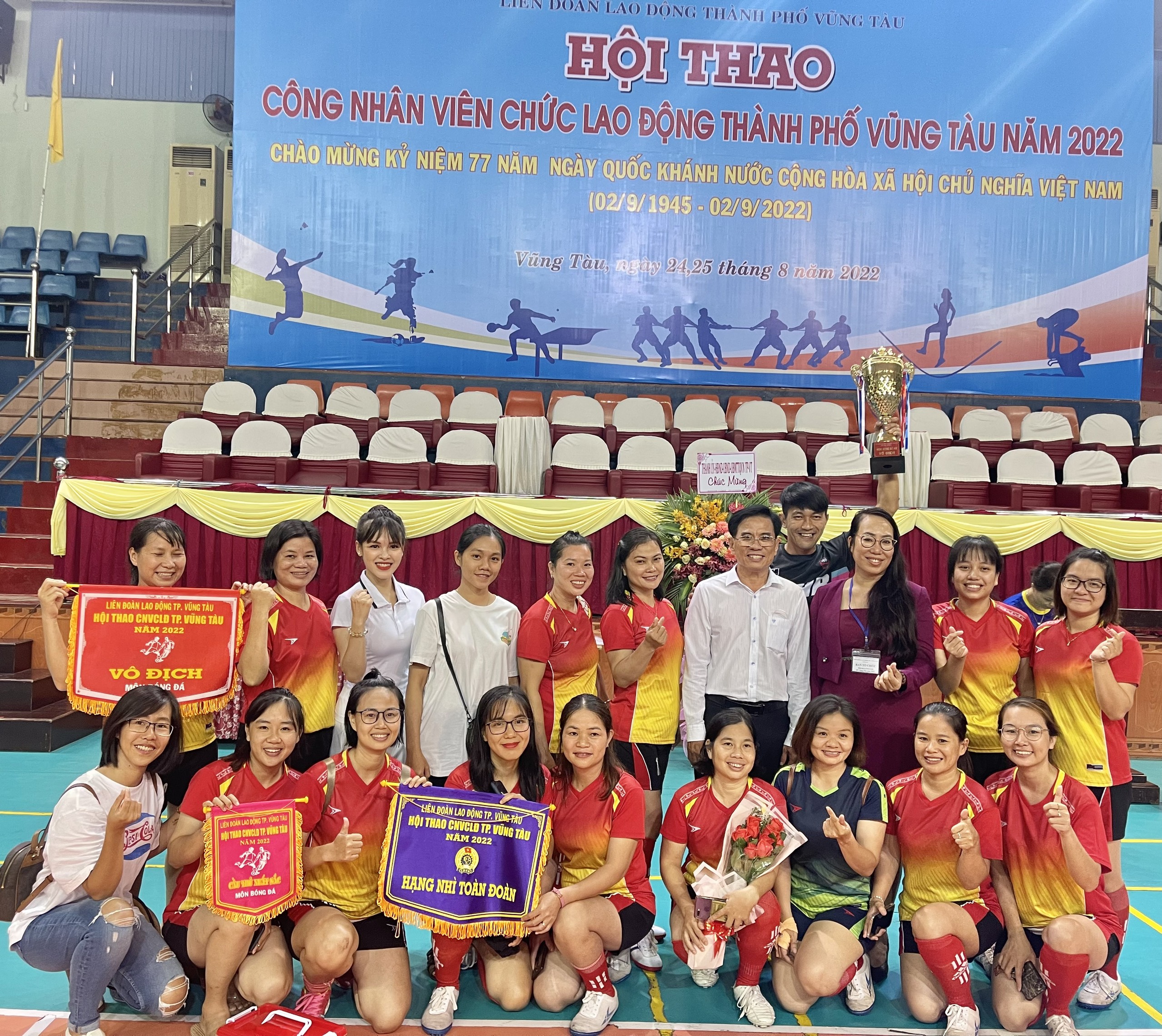 Đội THCS Ngô Sỹ Liên đoạt giải Nhất bộ môn bóng đá nữ và giành giải Nhì toàn Đoàn. 