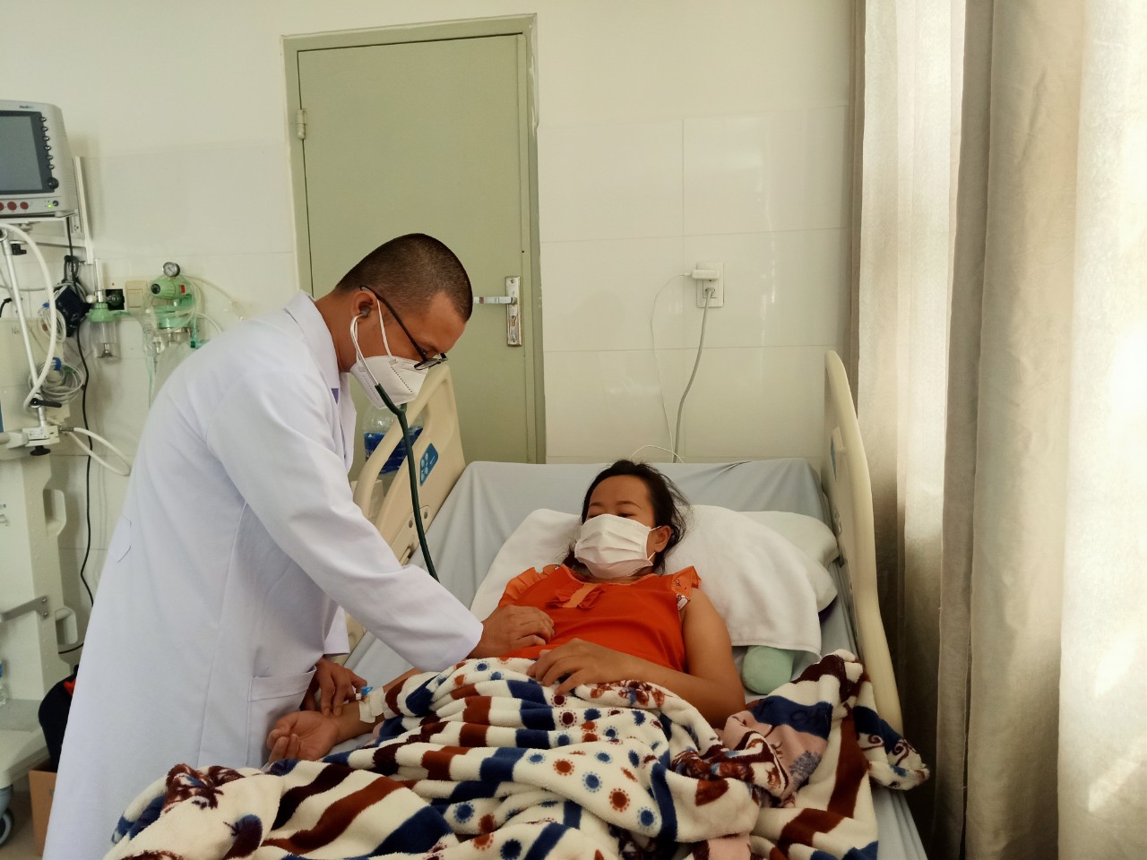 Nhờ được điều trị tích cực nên chị N.T.M.X., đã dần bình phục và xuất viện về nhà.