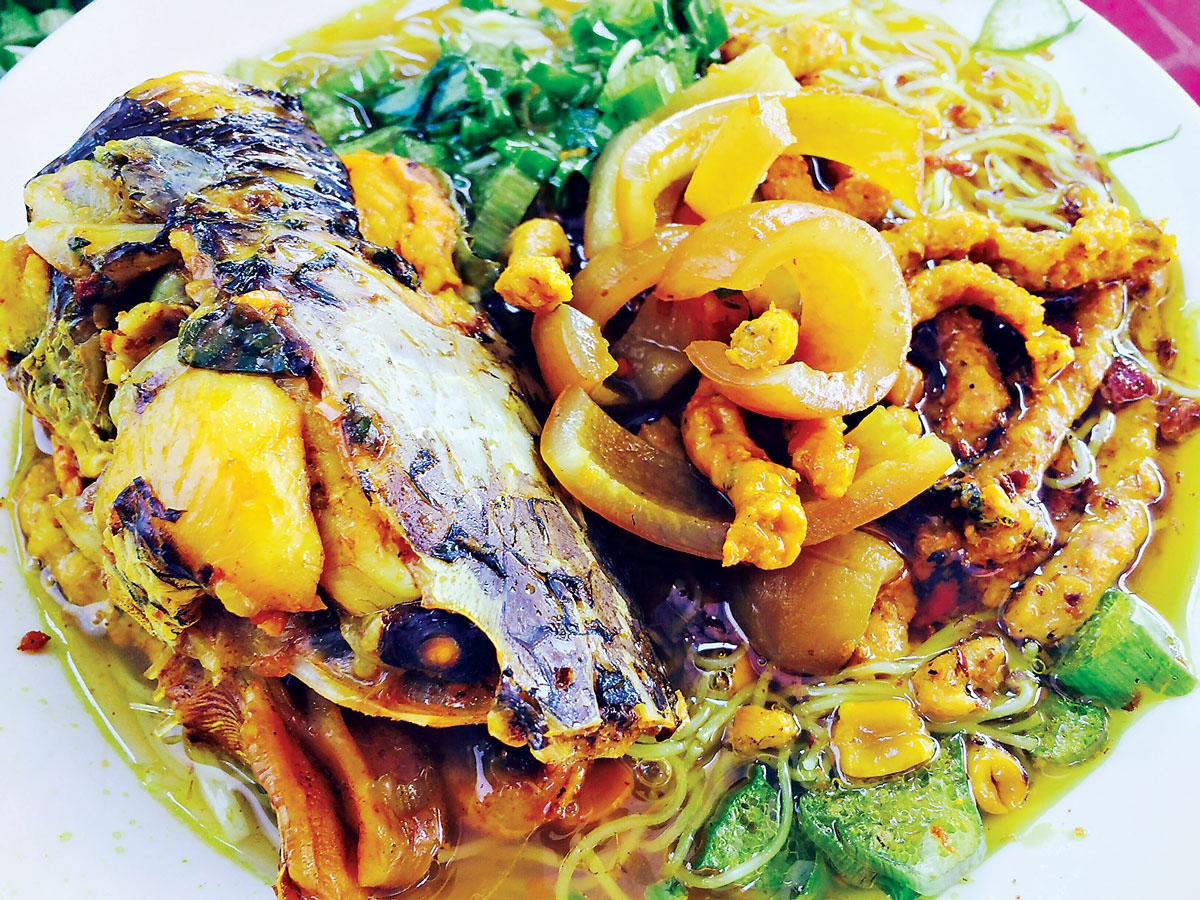 Bún xiêm lo Mộc Hóa là món ăn nằm trong Top 100 món ăn đặc sản Việt Nam năm 2022.