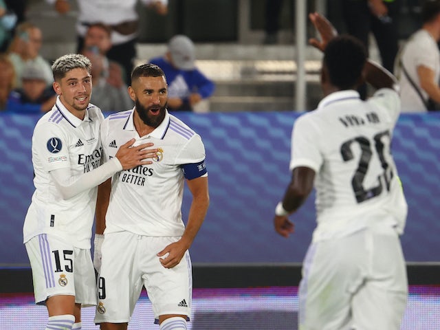 Karim Benzema dự kiến ngồi ngoài 3 tuần do chấn thương gân kheo.