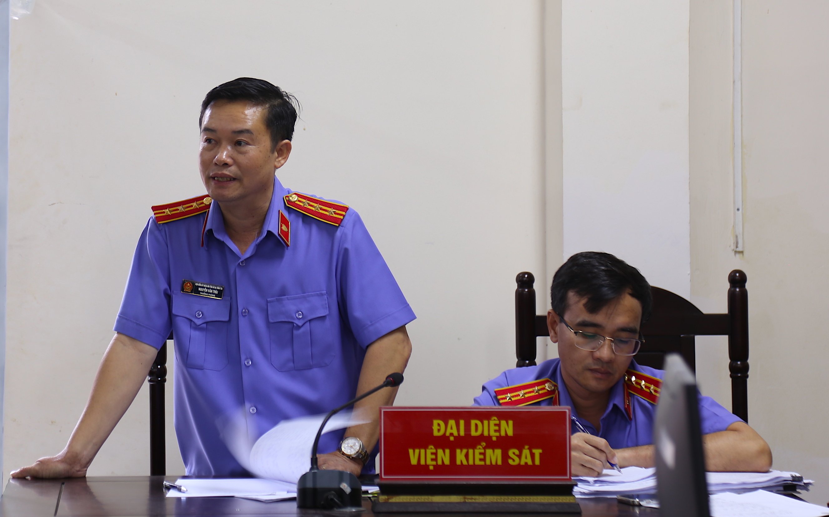 Vụ án Chuyến bay giải cứu Người duy nhất bị đề nghị tử hình bật khóc xin  tù có thời hạn  Báo Pháp luật Việt Nam điện tử