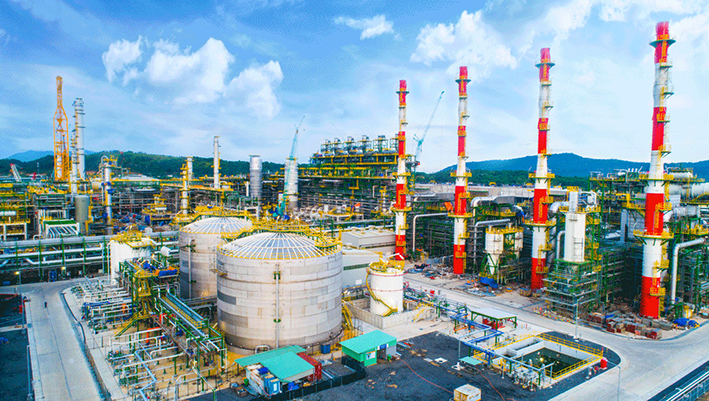 Dự án Tổ hợp Hóa dầu Miền Nam là dự án có 100% vốn đầu tư Thái Lan với quy mô vốn đầu tư là gần 5,16 tỷ USD đang vận hành thử nghiệm từng hạng mục, hướng đến vận hành toàn bộ tổ hợp vào đầu năm 2023.