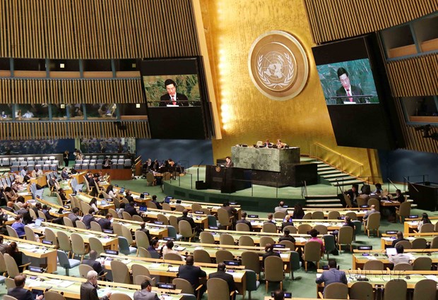 Phó Thủ tướng Phạm Bình Minh phát biểu tại Phiên thảo luận cấp cao Khóa họp 72 Đại hội đồng  Liên hợp quốc ở New York, Mỹ.