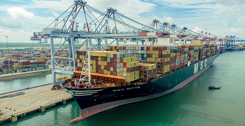 Tàu MSC DITTE tàu container lớn nhất hãng tàu MSC đưa vào khai thác tại Việt Nam cập cảng CMIT.