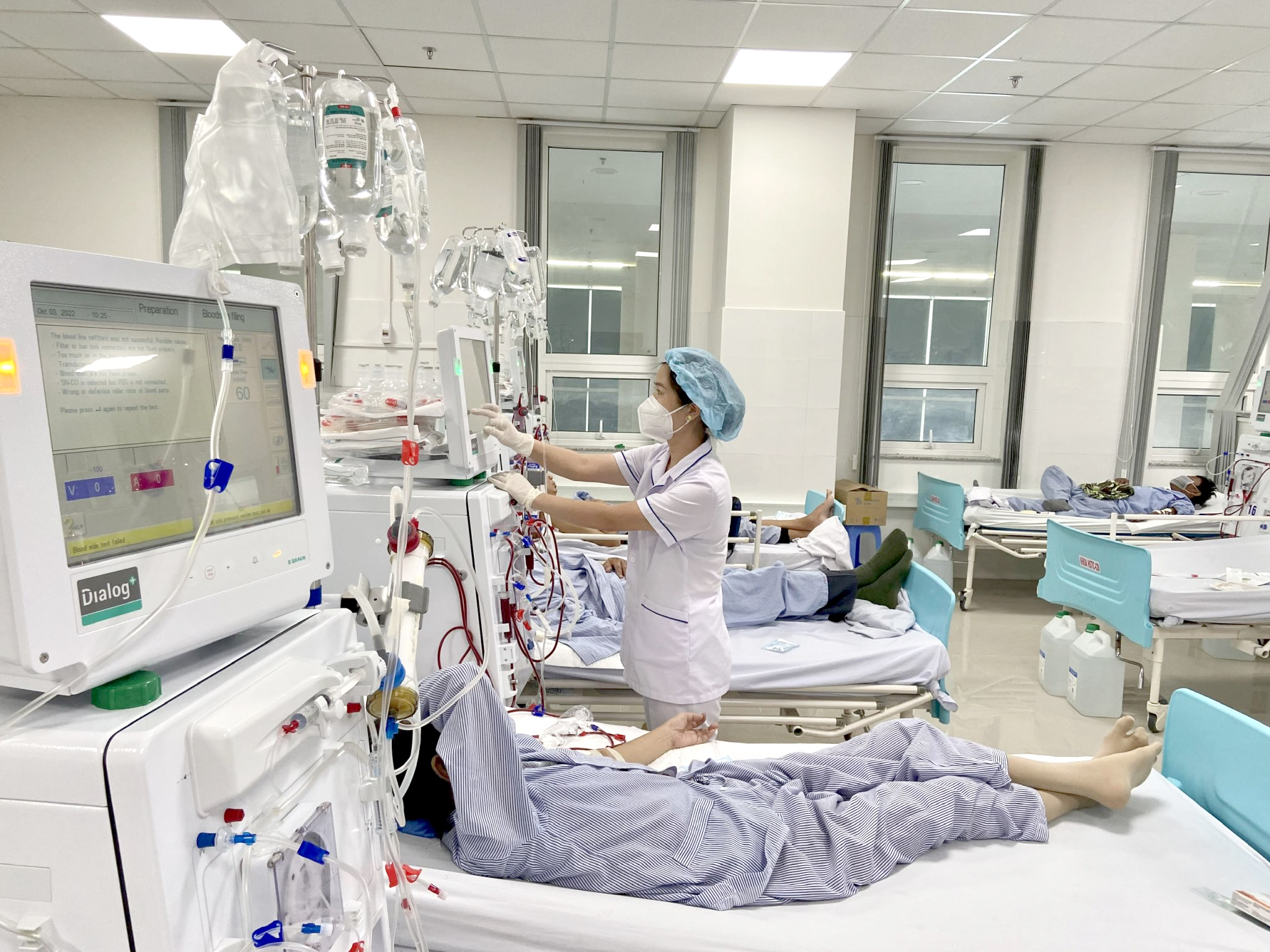 Bộ phận lọc máu của Bệnh viện Vũng Tàu đang chạy hết công suất để phục vụ bệnh nhân.
