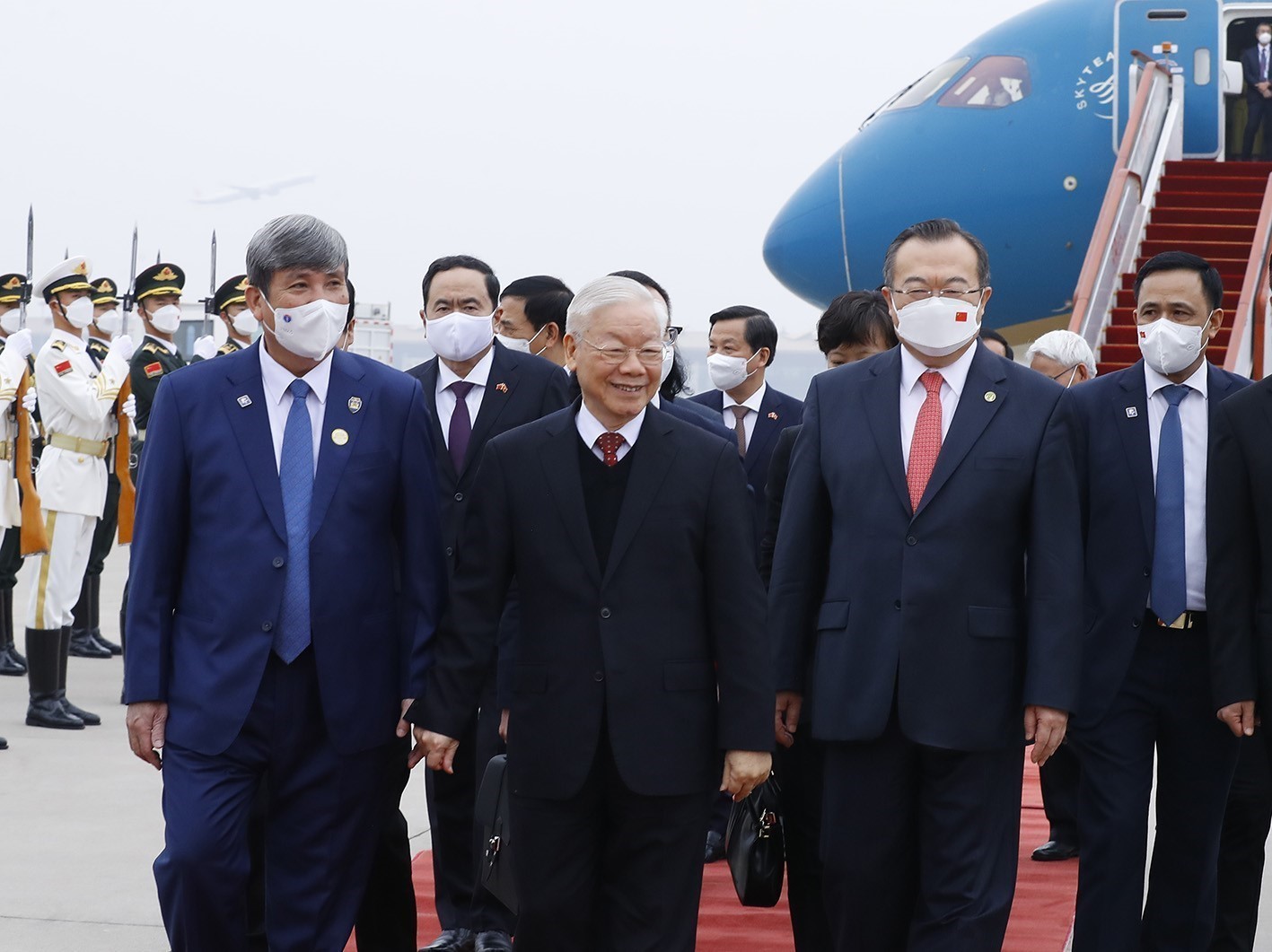 Tổng Bí thư Nguyễn Phú Trọng đến Sân bay Quốc tế Bắc Kinh.