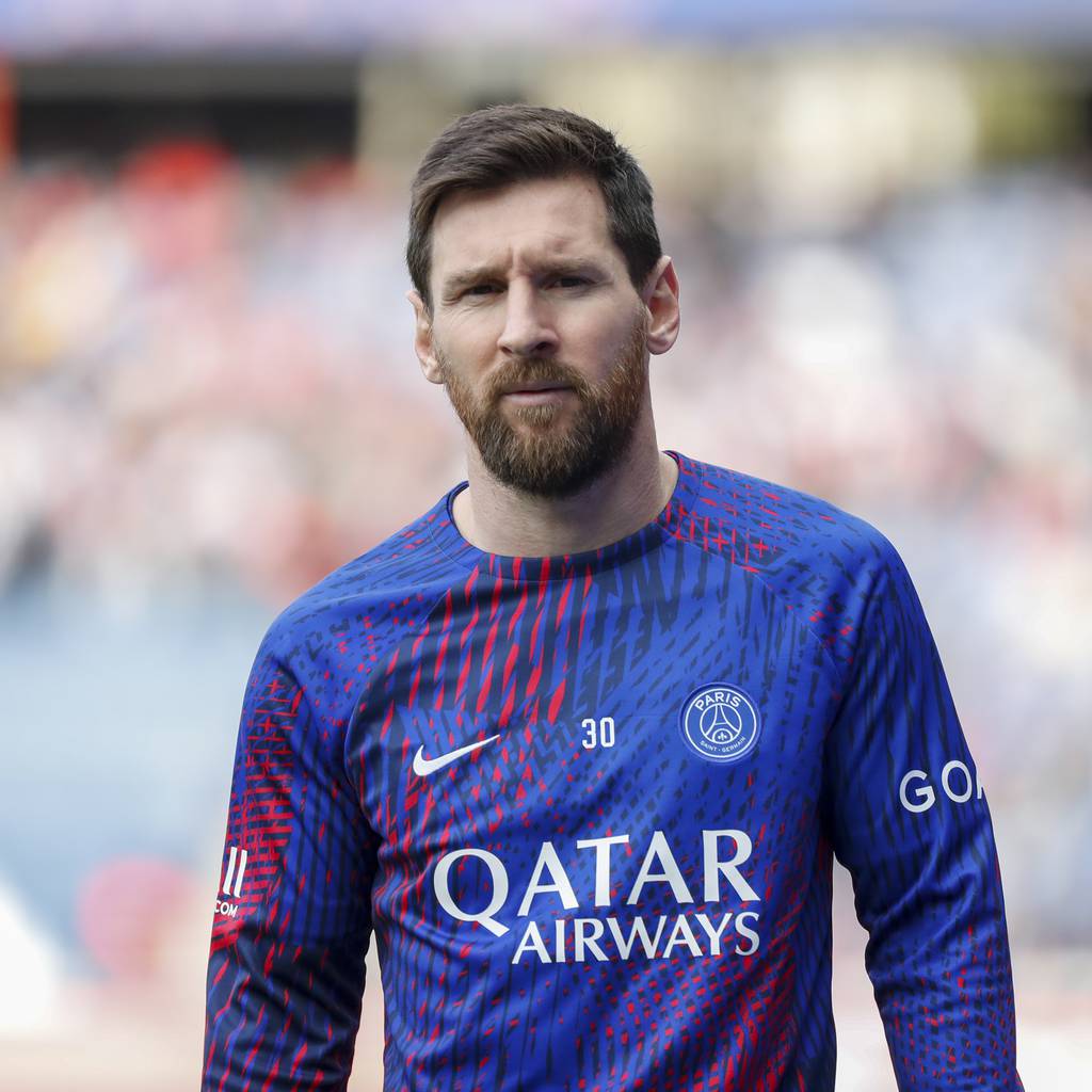 Messi gắn bó với PSG tới năm 2024.