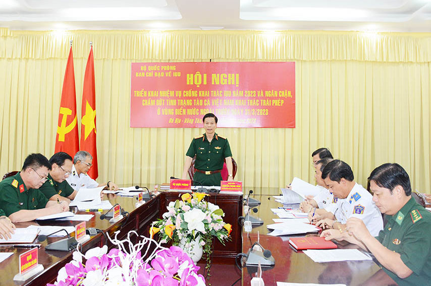 Trung tướng Nguyễn Trọng Bình phát biểu chỉ đạo tại hội nghị.