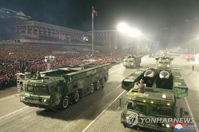 Hình ảnh một cuộc duyệt binh của Triều Tiên.