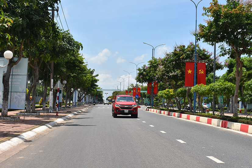 Chương trình MTQG trên địa bàn tỉnh trong năm qua được triển khai đồng bộ với nhiều kết quả đáng khích lệ. Trong ảnh: Đường giao thông nông thôn tại huyện Xuyên Mộc được đầu tư khang trang.