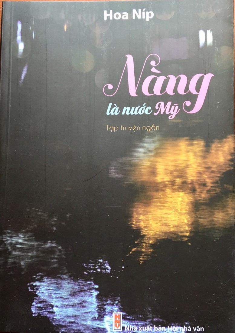 Bìa tập truyện ngắn “Nàng là nước Mỹ”.