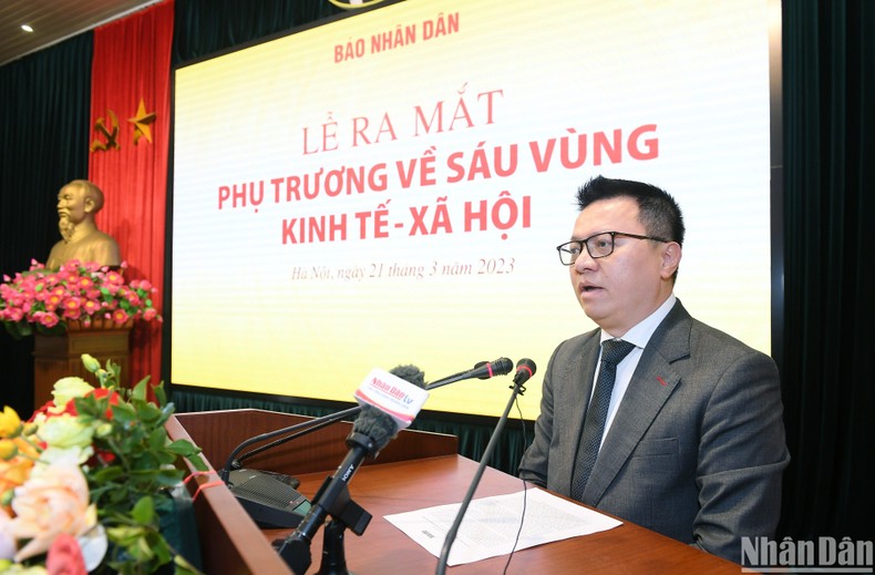 Tổng Biên tập Báo Nhân Dân Lê Quốc Minh phát biểu tại buổi lễ.