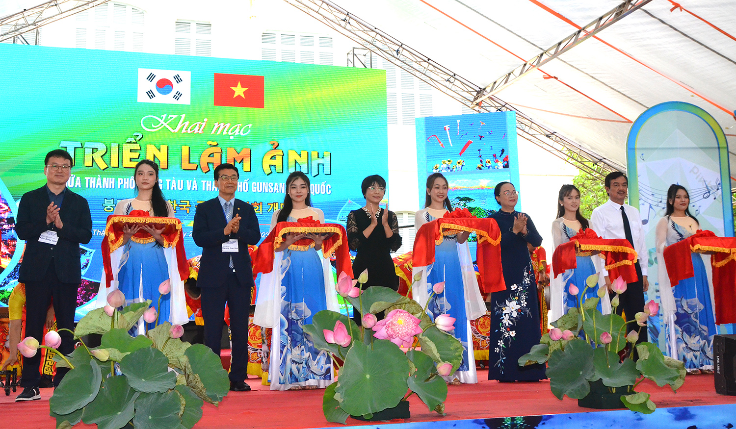 Triển lãm 90 bức ảnh đẹp về TP.Vũng Tàu và TP.Gunsan (Hàn Quốc)