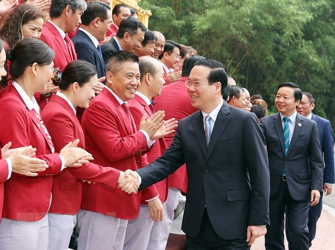 Chủ tịch nước Võ Văn Thưởng gặp mặt thân mật và biểu dương các vận động viên, huấn luyện viên tiêu biểu của Đoàn Thể thao Việt Nam tại SEA Games 32.
