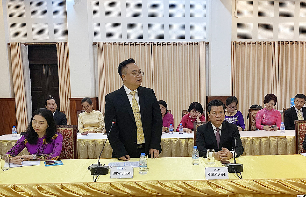 Ông Hoàng Vũ Thảnh, Chủ tịch UBND TP. Vũng Tàu phát biểu về phát triển hợp tác của các địa phương trực thuộc tỉnh.