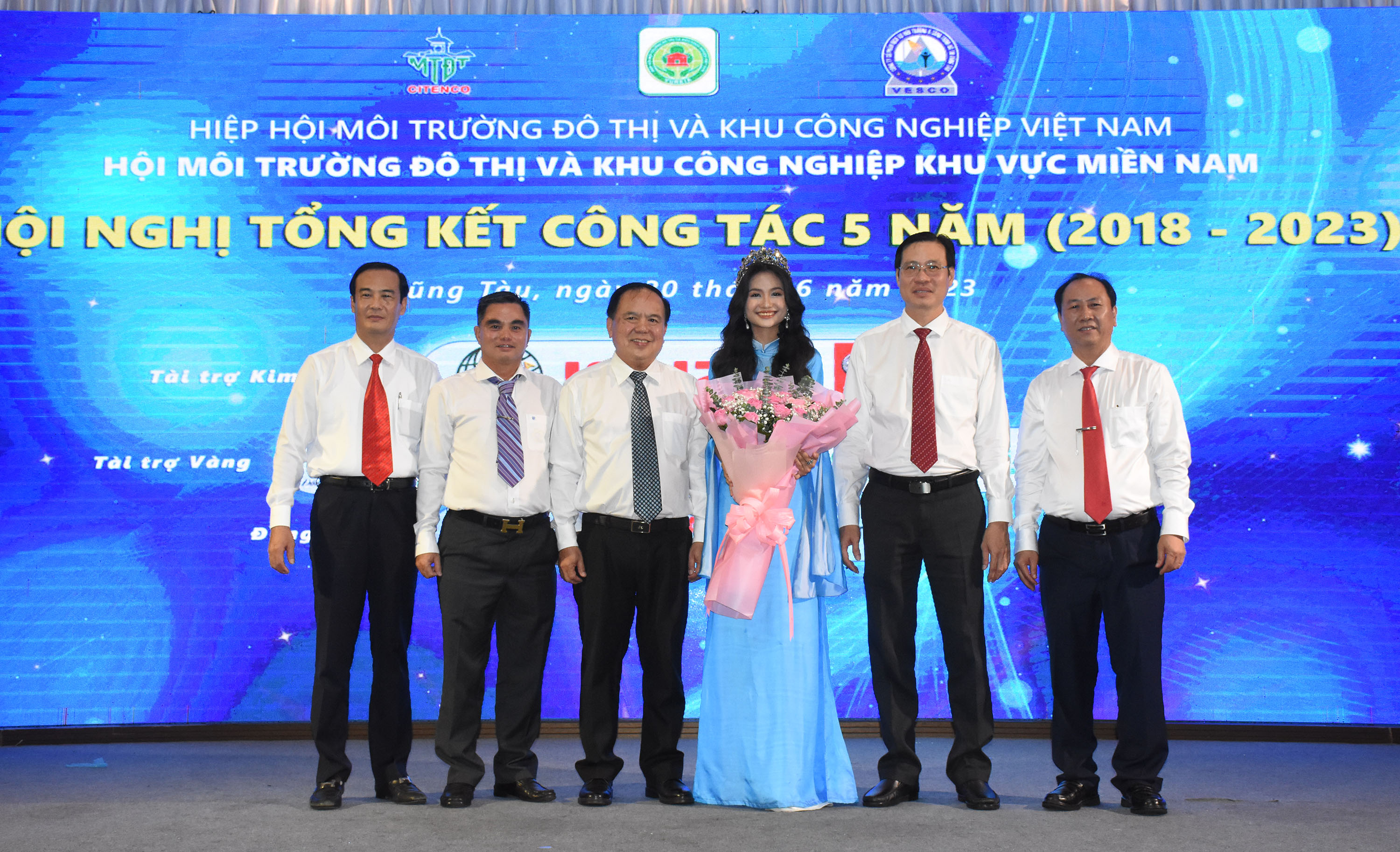 Hội nghị còn có sự tham dự của Hoa hậu Môi trường Thế giới năm 2023 - Miss Eco International 2023 Nguyễn Thanh Hà