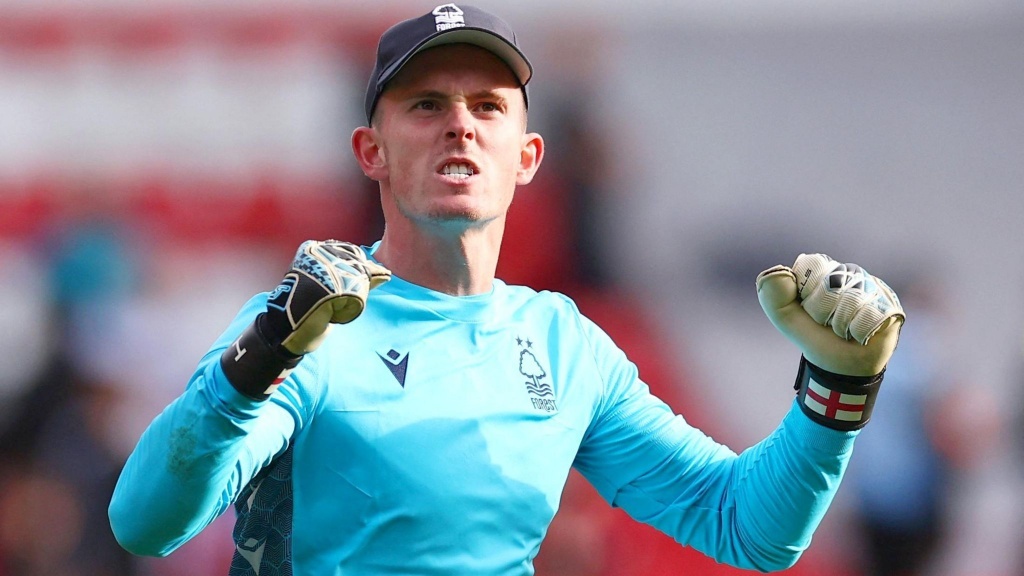 Manchester United chưa thể bán Henderson lúc này.
