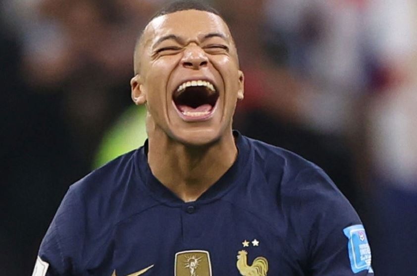 Mbappe từ chối gia hạn để rời đi dưới dạng tự do vào hè năm sau.