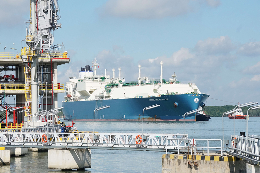 PV GAS đã phối hợp chặt chẽ với các bên liên quan để tiếp nhận thành công chuyến tàu LNG đầu tiên đến Việt Nam.