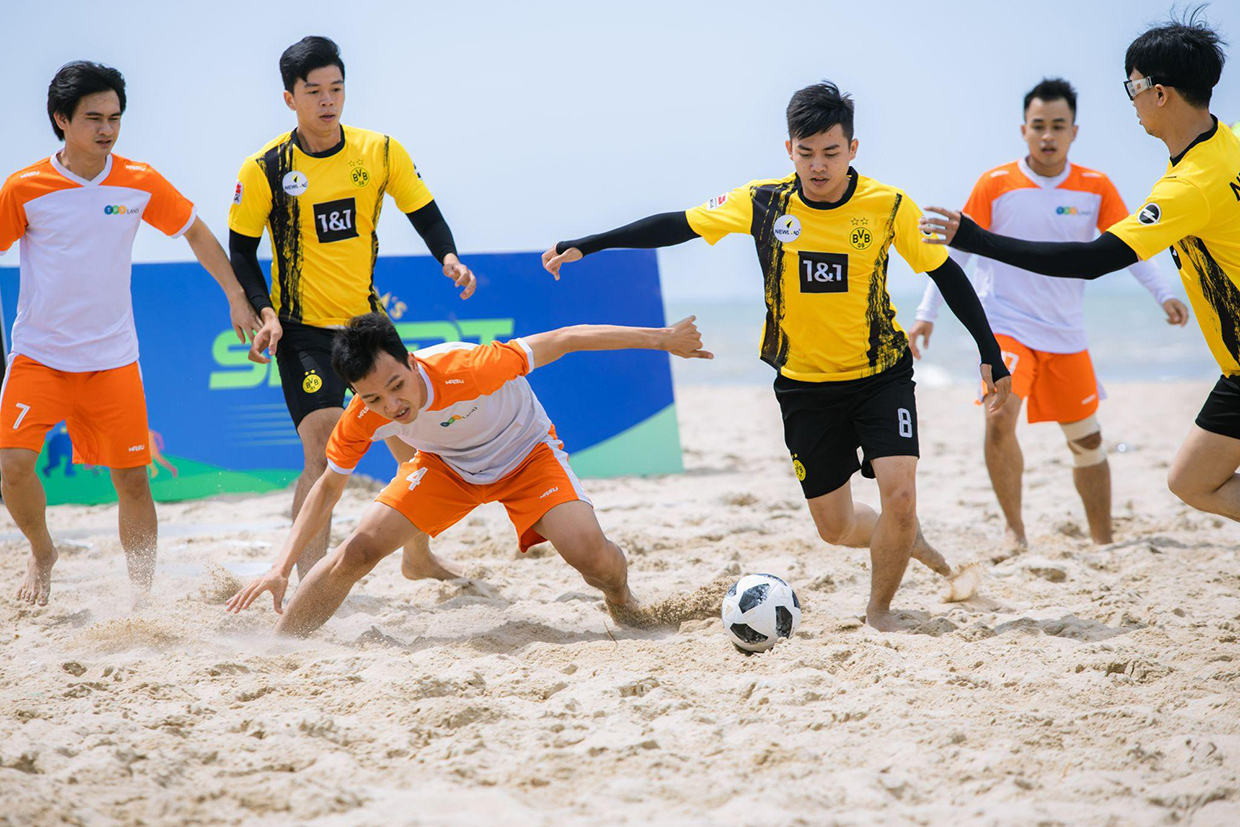 Charm Group luôn đồng hành cùng tỉnh Bà Rịa-Vũng Tàu trong quảng bá, thu hút khách du lịch. Trong ảnh: Một sự kiện thể thao bãi biển tại dự án The Six Premier - Charm Resort Hồ Tràm.