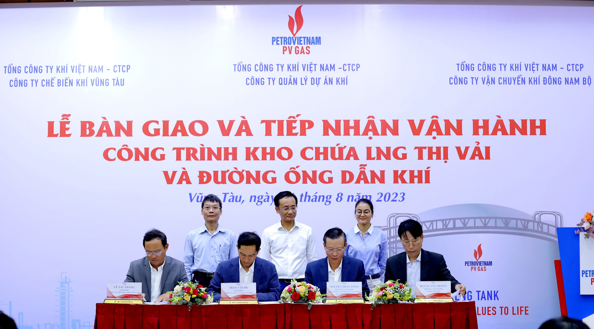 Ký kết bàn giao hiện trạng công trình Kho cảng LNG Thị Vải và Trạm giảm áp Thị Vải cho Công ty Chế biến Khí Vũng Tàu