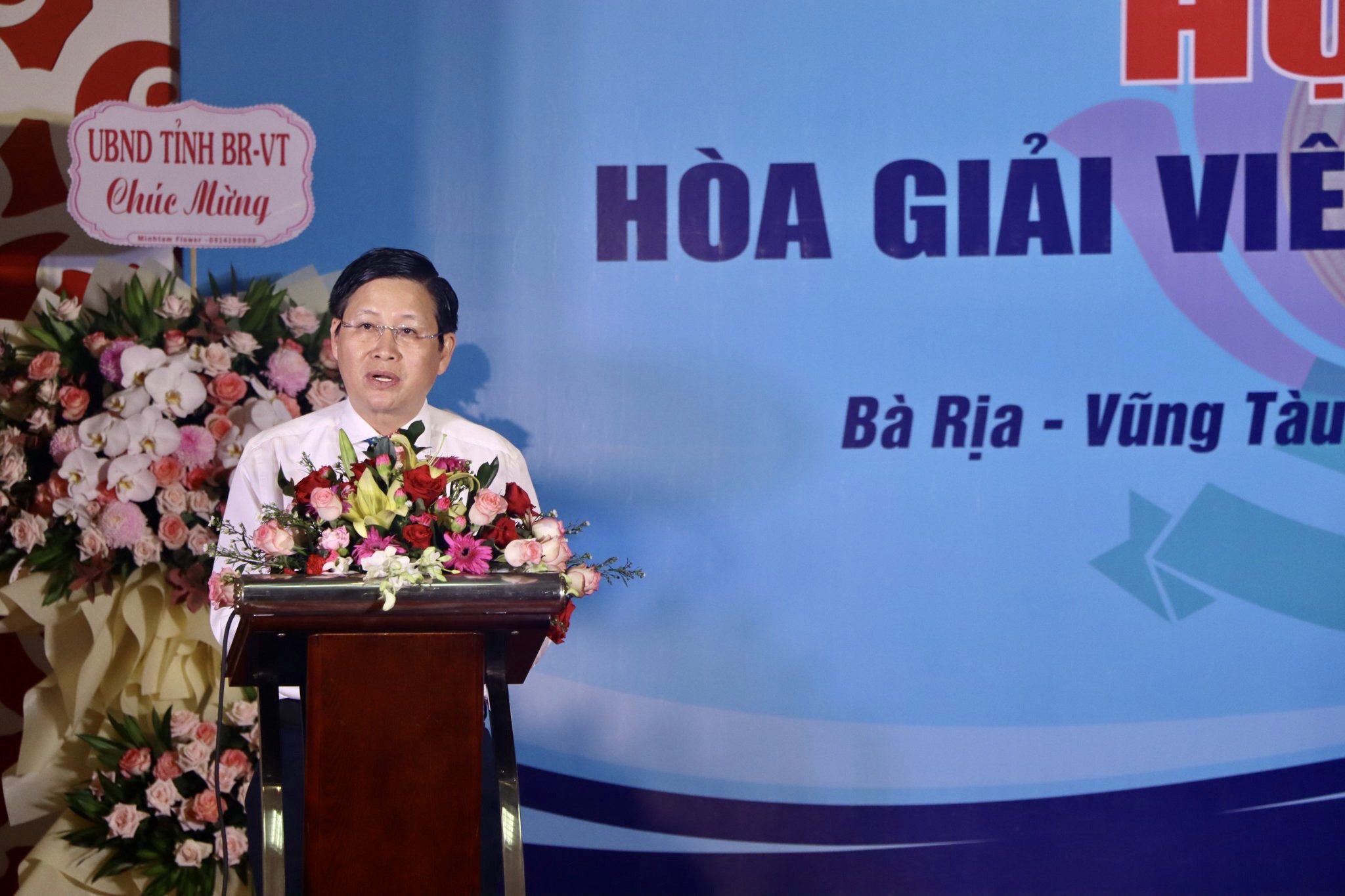 Ông Lê Ngọc Khánh, Tỉnh ủy viên, Phó Chủ tịch UBND tỉnh, Trưởng ban tổ chức phát biểu khai mạc hội thi
