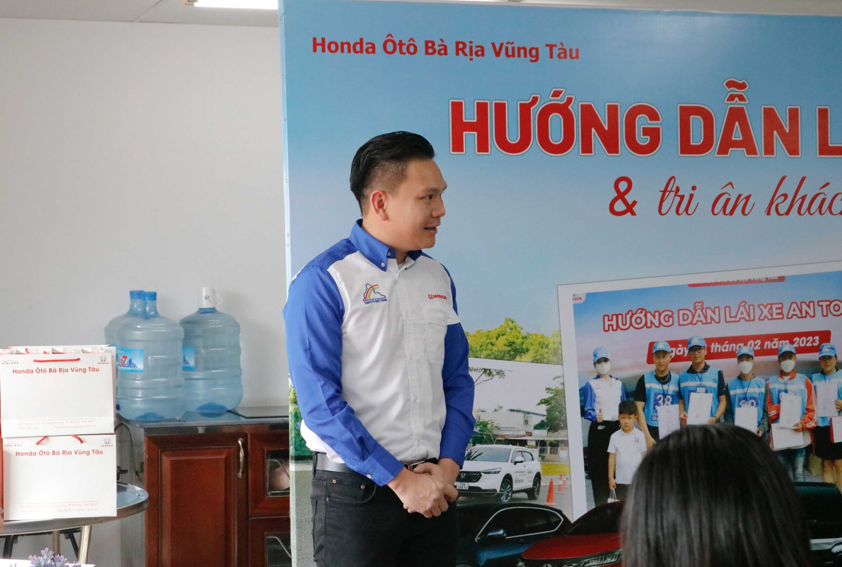 Đại diện Honda Ôtô Bà Rịa-Vũng Tàu phát biểu khai mạc chương trình.