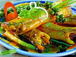 Cá bống sao kho tiêu đặc sản không thể nào quên.