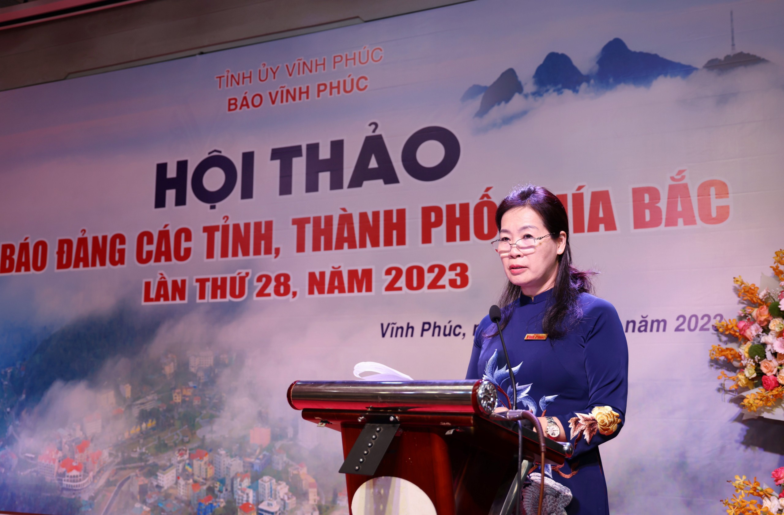 Bà Hoàng Thị Nhung, Tổng Biên tập Báo Vĩnh Phúc.