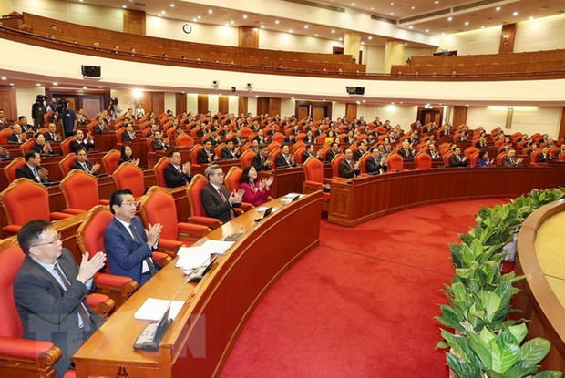 Lãnh đạo Đảng, Nhà nước và các đại biểu dự bế mạc Hội nghị.