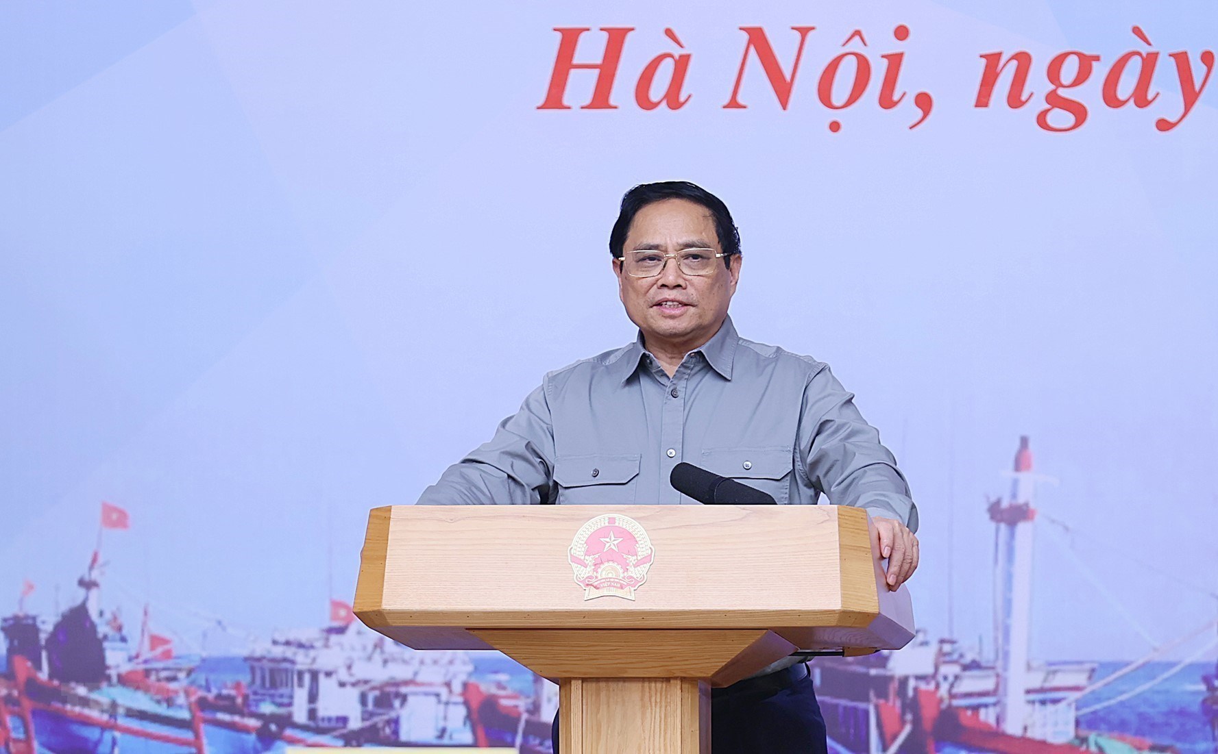 Thủ tướng Phạm Minh Chính chủ trì Hội nghị về Chống Khai thác Hải sản bất hợp pháp,  theo hình thức trực tuyến với 28 tỉnh, thành giáp biển.
