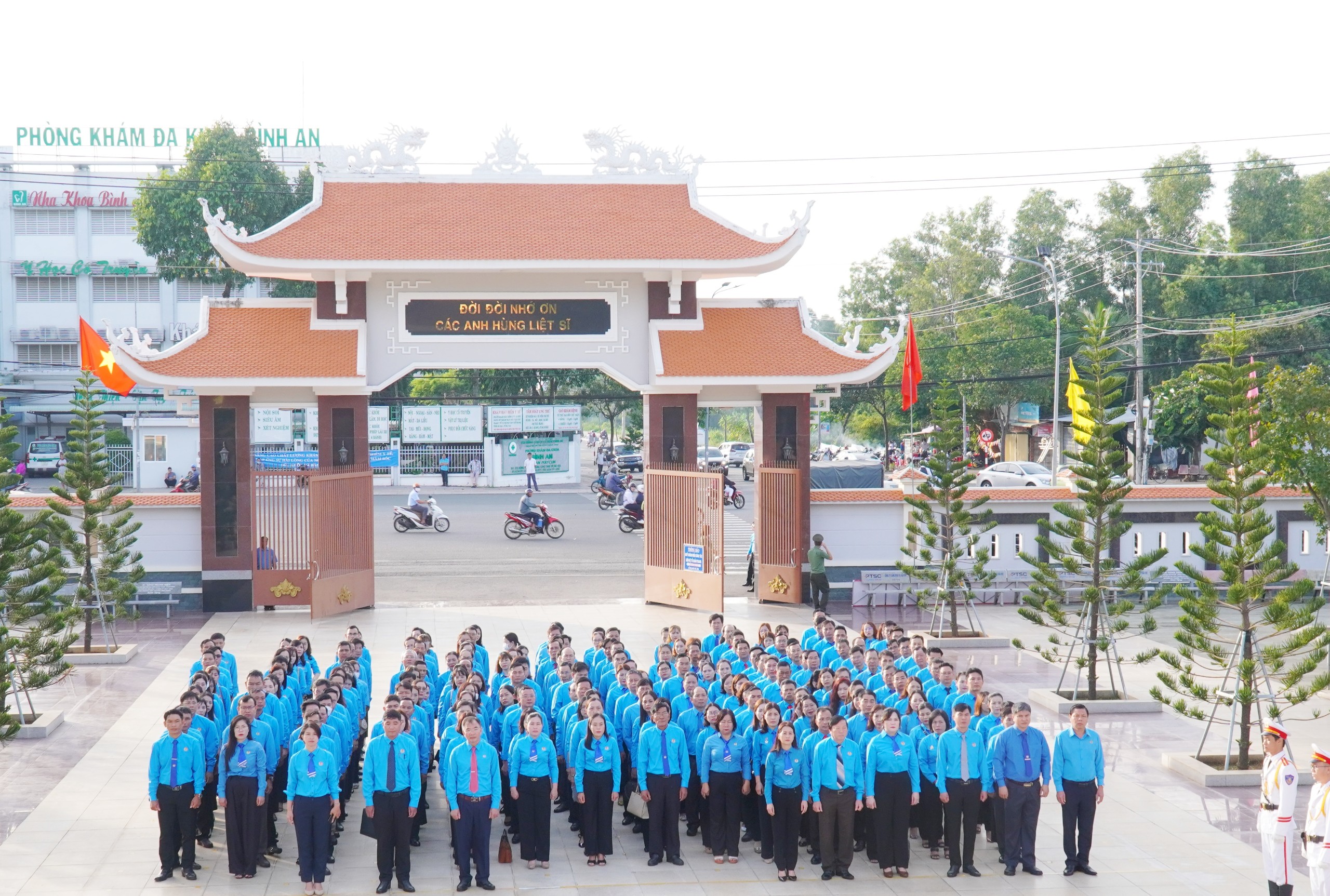 Quang cảnh lễ viếng