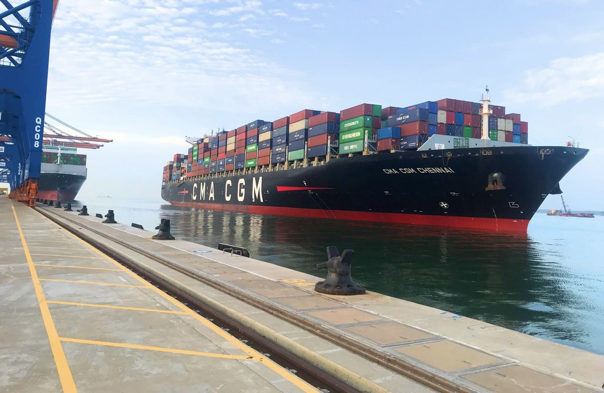 Tàu CMA CGM CHENNAI và CMA CGM CHILE cùng cập Cảng Gemalink