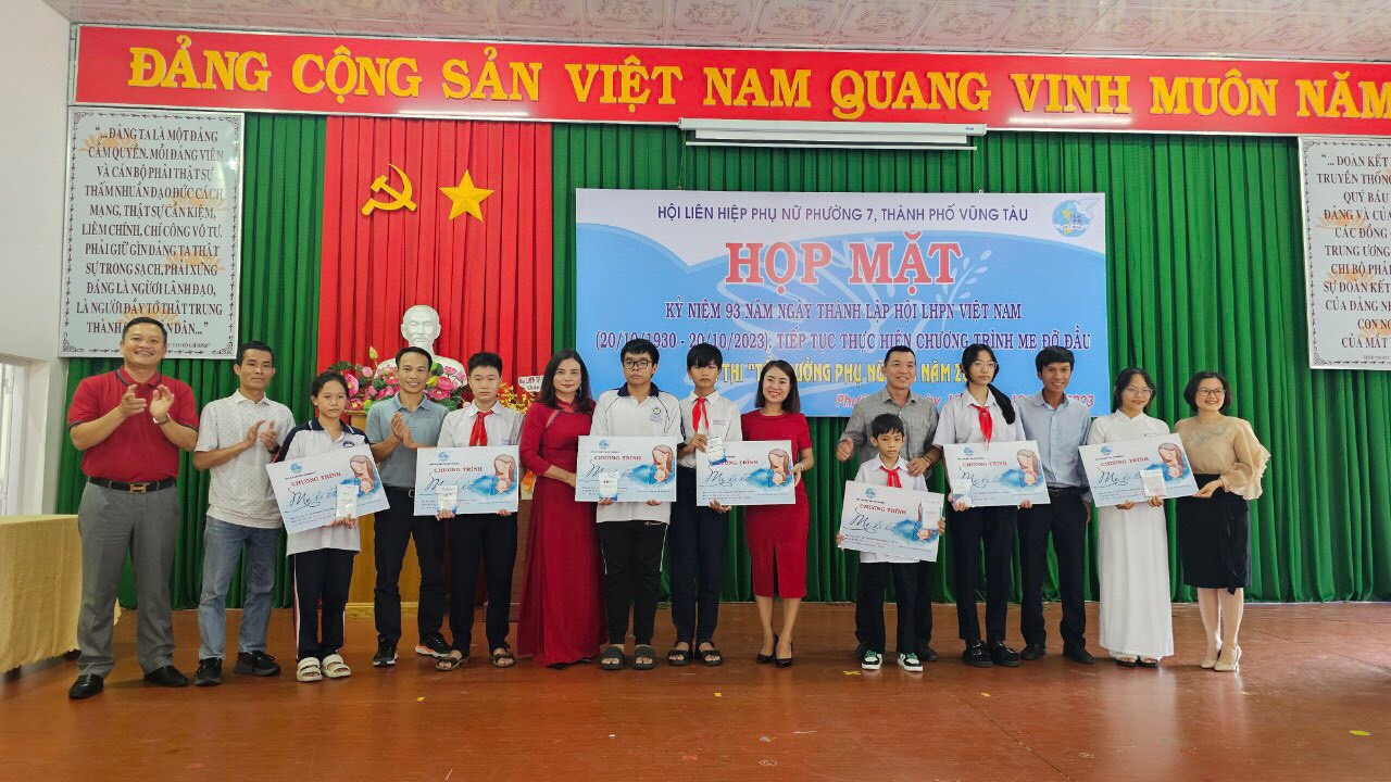 Mẹ đỡ đầu là chương trình có ý nghĩa lan tỏa trong cộng đồng được các cấp Hội phụ nữ trong tỉnh thực hiện hiệu quả.