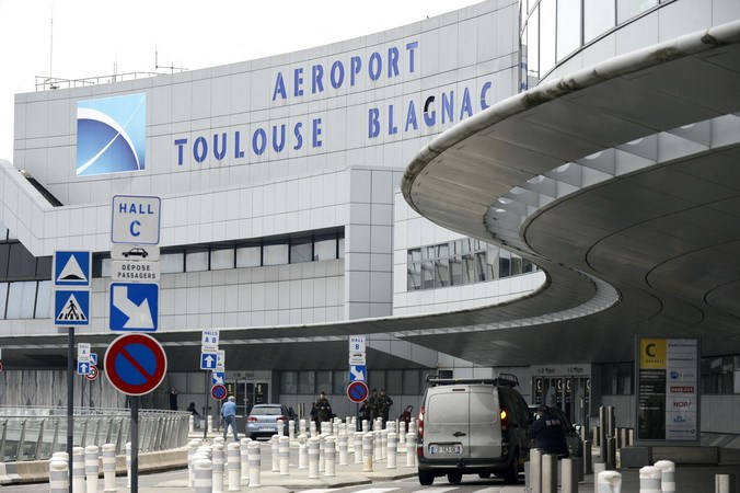 Sân bay Toulouse Blagnac ở Toulouse, Pháp là 7 sân bay đã bị đe dọa và phải sơ tán trong ngày 19/10.