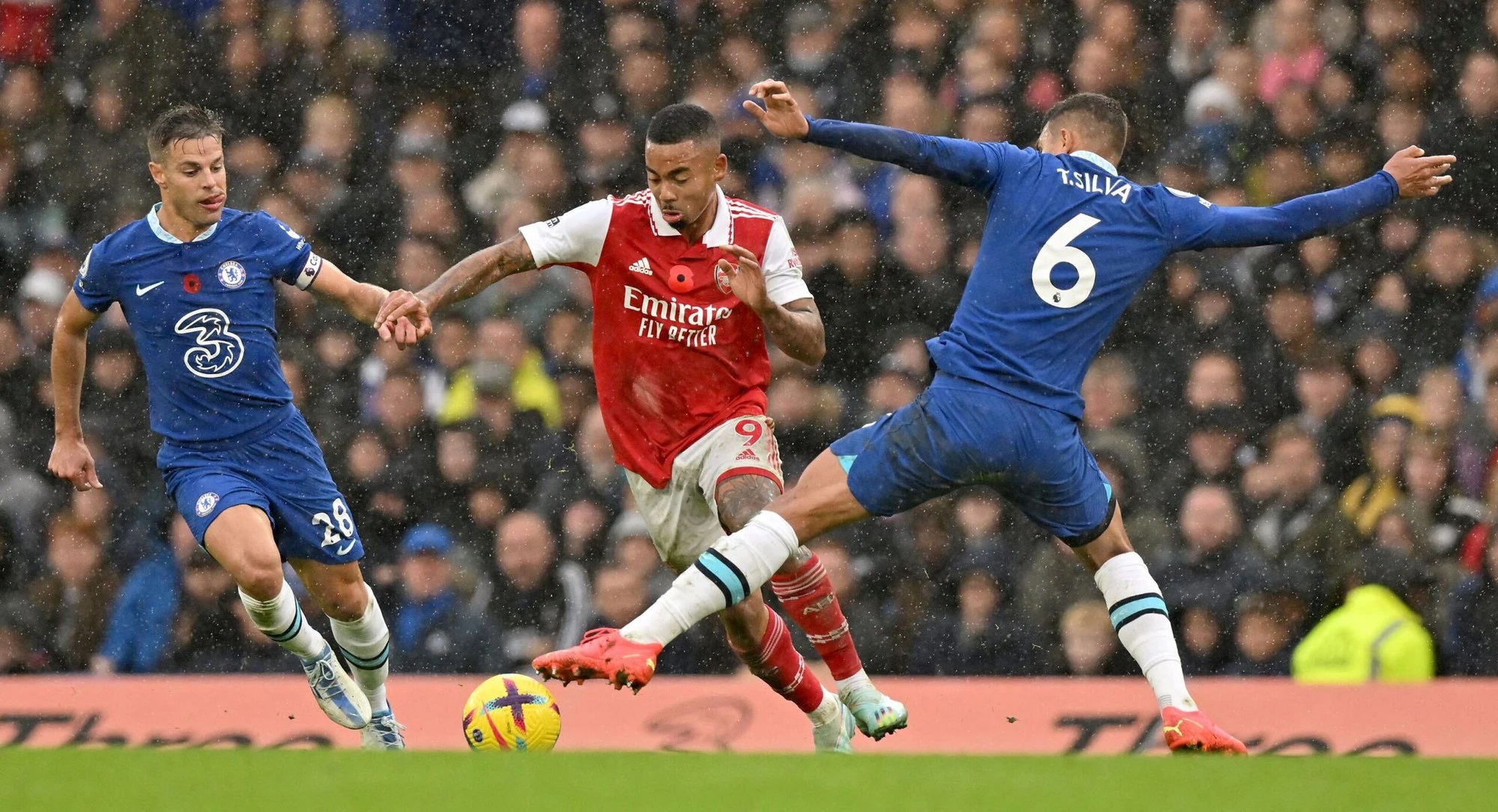 Chelsea - Arsenal là trận cầu tâm điểm vòng 9 Premier League.