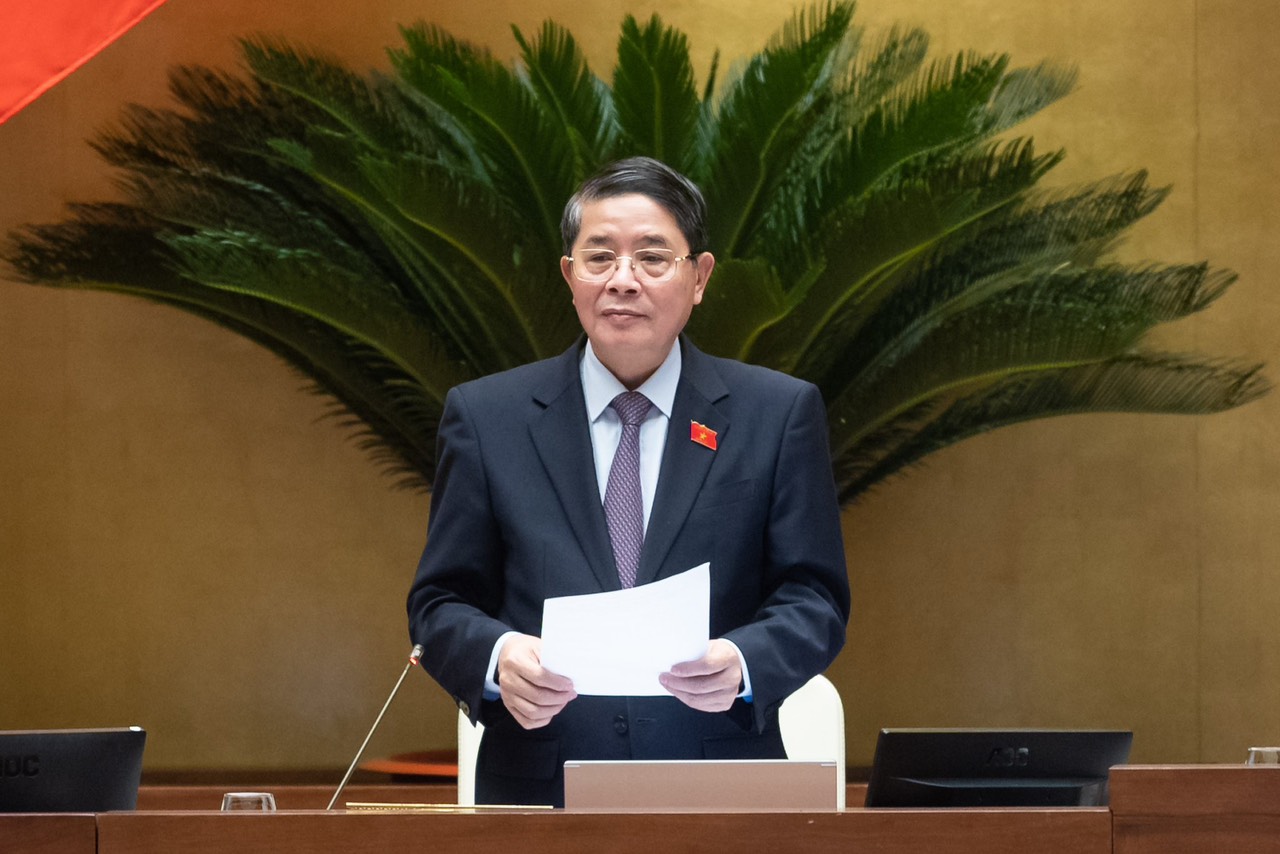 Phó Chủ tịch Quốc hội Nguyễn Đức Hải điều hành phiên họp