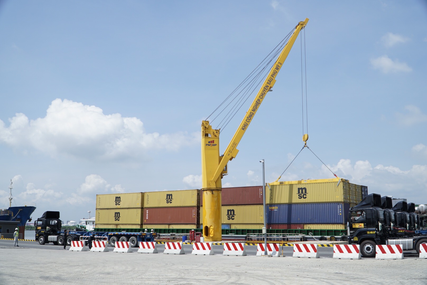 Cảng cạn Phú Mỹ chính thức mở cảng đi vào hoạt động