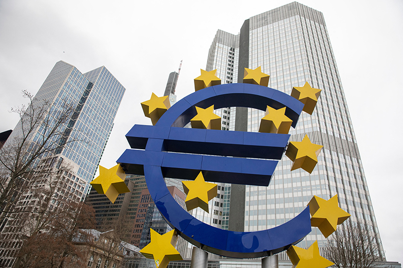 Eurozone đối mặt với nguy cơ suy thoái