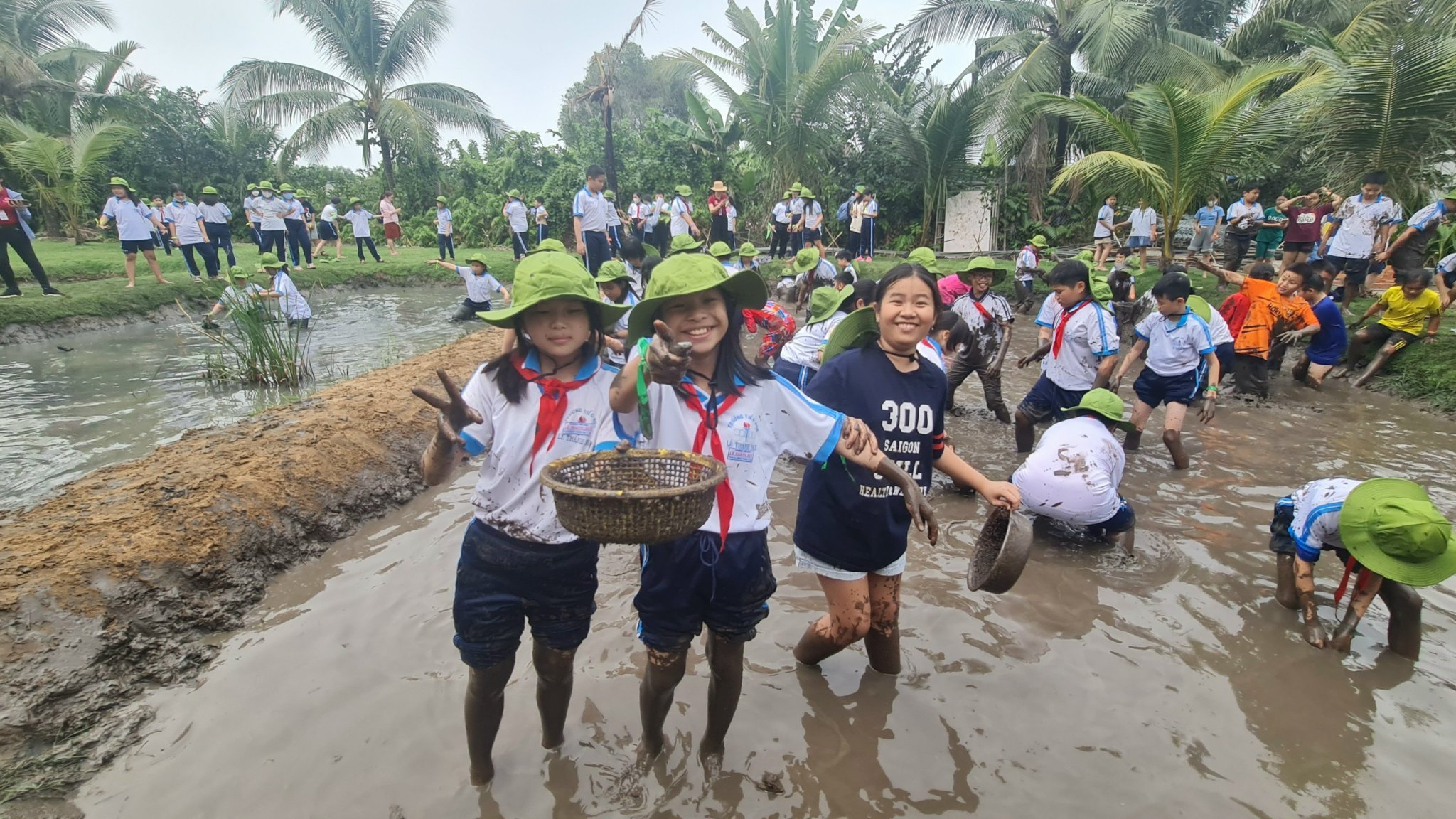 HS Trường TH Lê Thành Duy (TP. Bà Rịa) tham gia hoạt động trải nghiệm, giáo dục kỹ năng sống ngoài giờ chính khóa.