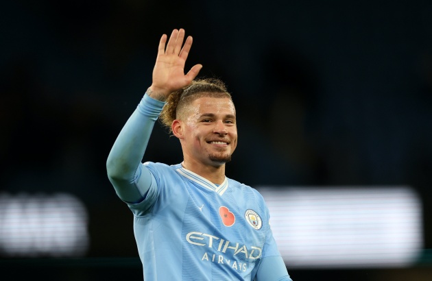 Tottenham muốn mượn Kalvin Phillips của Manchester City.