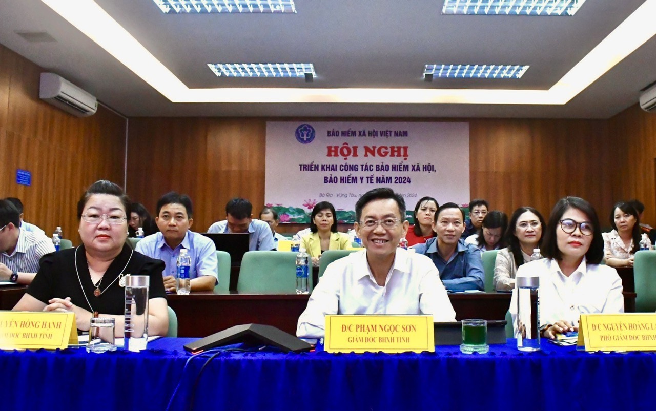 Lãnh đạo BHXH tỉnh cùng lãnh đạo các sở, ban, ngành đã tham gia tại điểm cầu tỉnh Bà Rịa - Vũng Tàu.