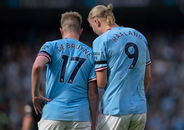 Manchester City đón sự trở lại của Haaland và De Bruyne vào giai đoạn quan trọng của mùa giải.