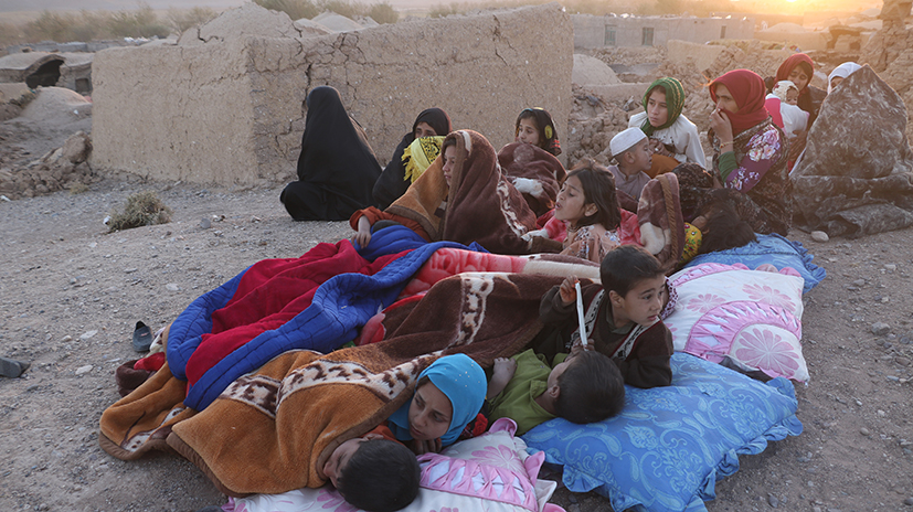 Người dân bị mất nhà cửa sau trận động đất tại tỉnh Herat, Afghanistan.