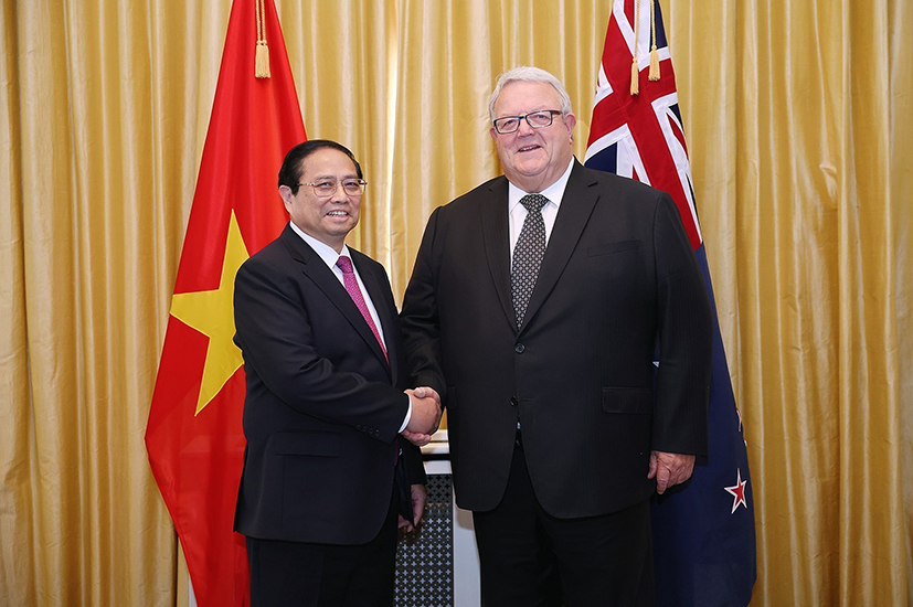 Thủ tướng Phạm Minh Chính hội kiến Chủ tịch Quốc hội New Zealand Gerry Brownlee. Ảnh: Dương Giang