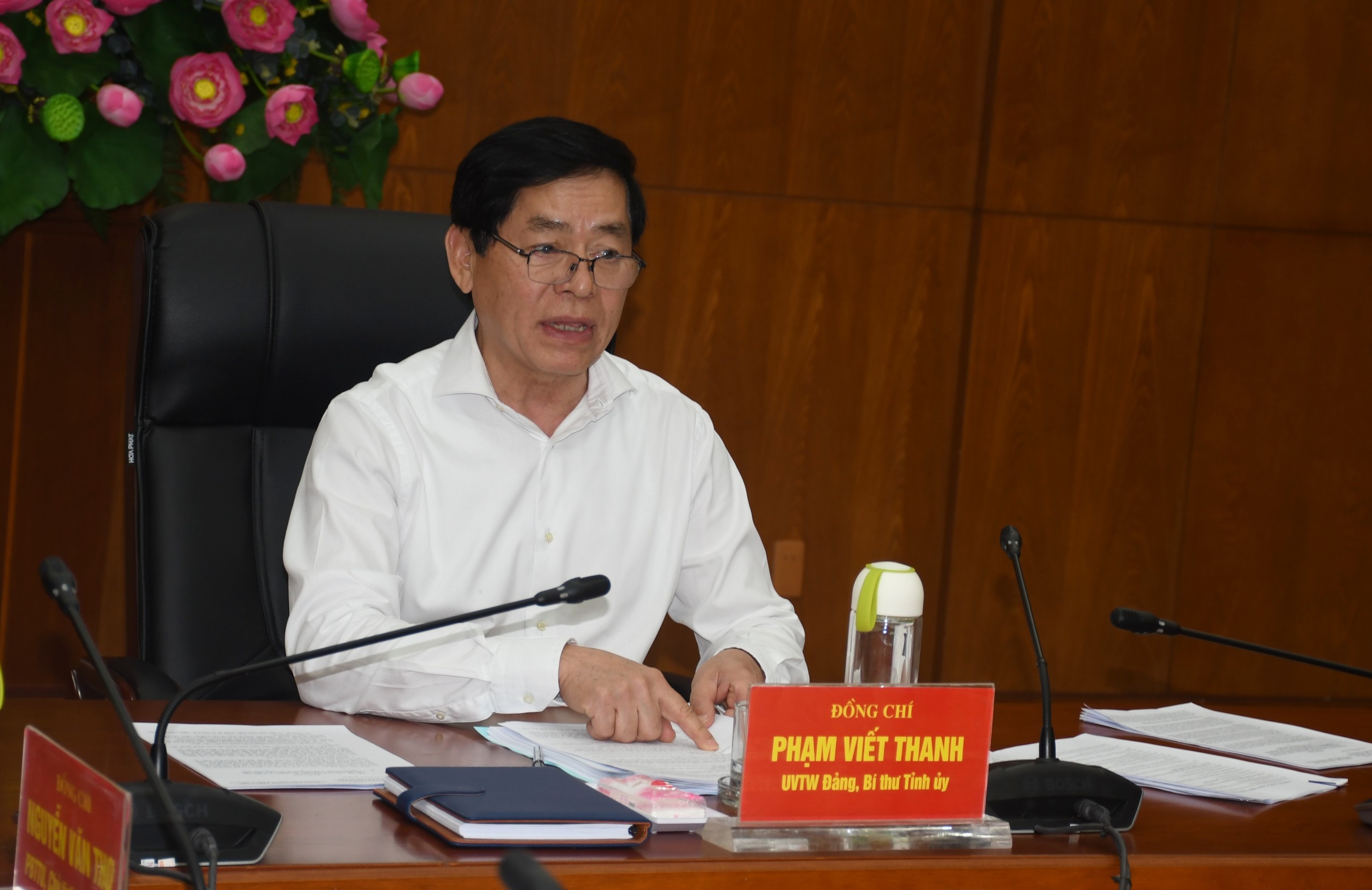 Bí thư Tỉnh ủy, Trưởng Ban Chỉ đạo 46 Phạm Viết Thanh phát biểu kết luận cuộc họp.